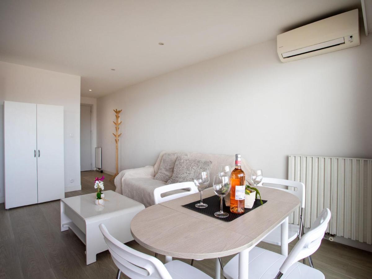 Studio Le Cagnes Beach-1 By Interhome ภายนอก รูปภาพ