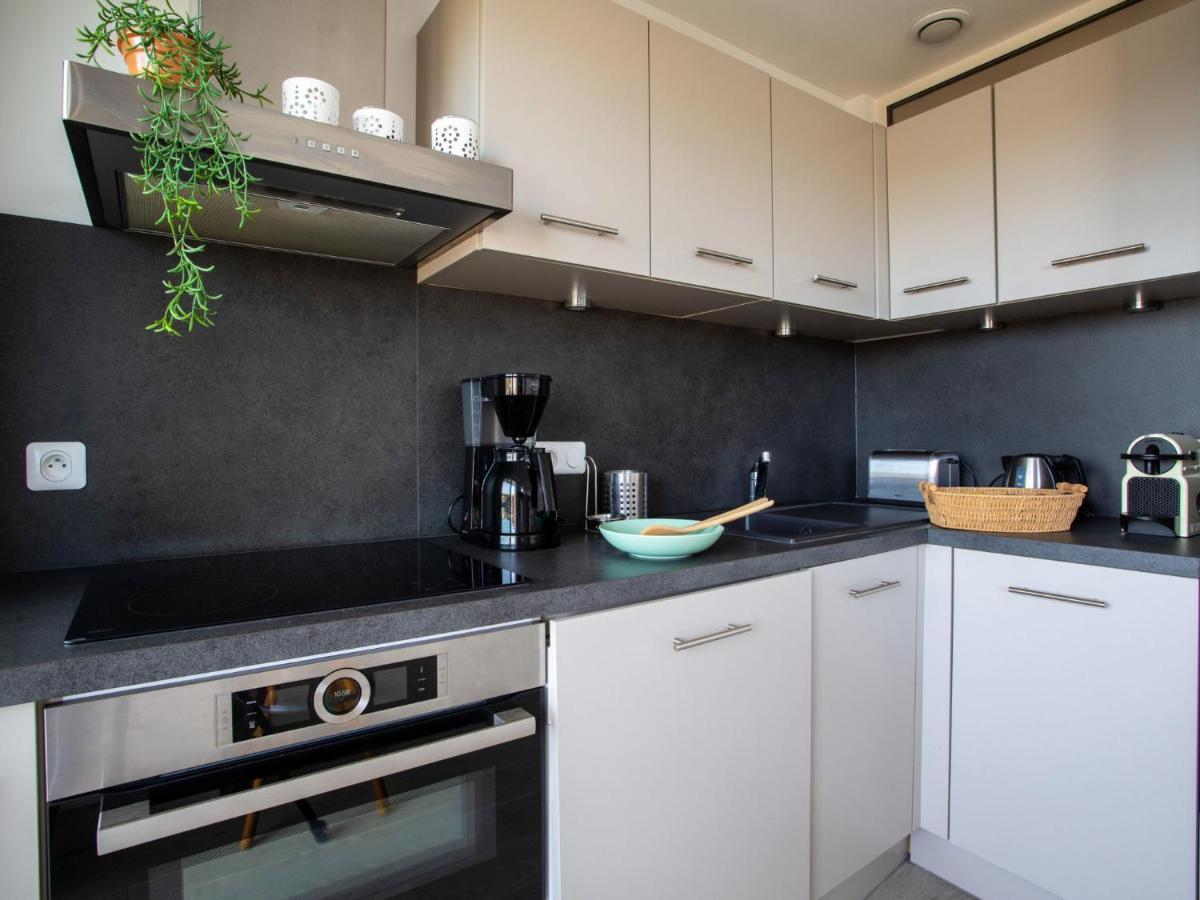 Studio Le Cagnes Beach-1 By Interhome ภายนอก รูปภาพ