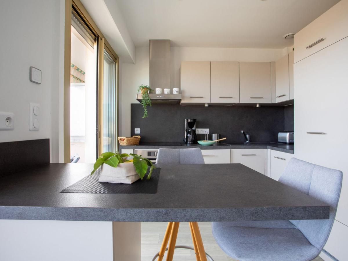 Studio Le Cagnes Beach-1 By Interhome ภายนอก รูปภาพ